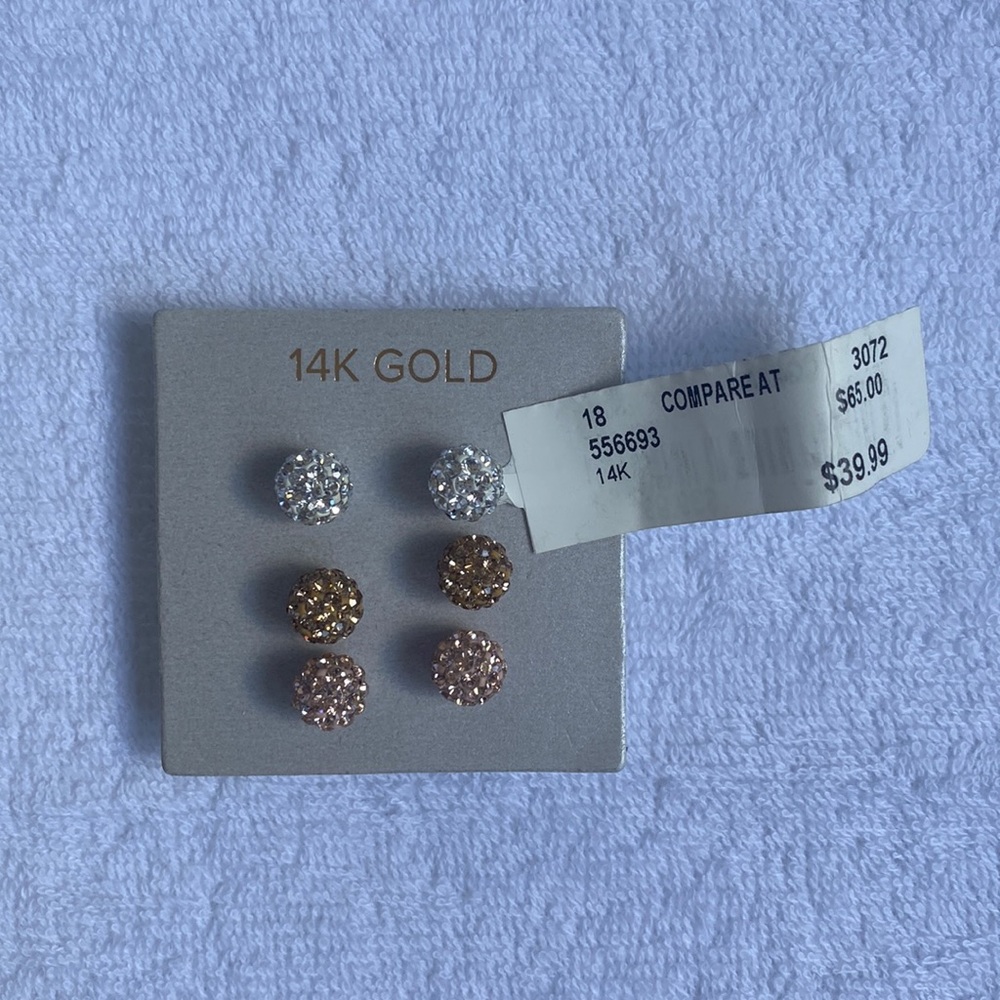 NWT 14K Gold Stud Earrings Set